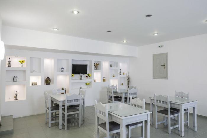 Perissa Beachfront Rooms Ngoại thất bức ảnh